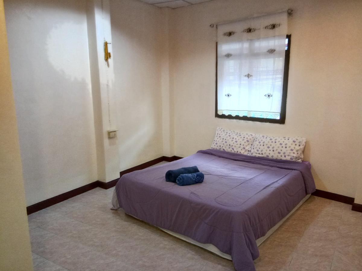 Wild & Wandering Backpacker Hostel & Bar Хаад Рин Номер фото